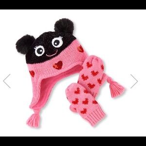 Toddler Girls Lady Bug Hat And Mittens Set